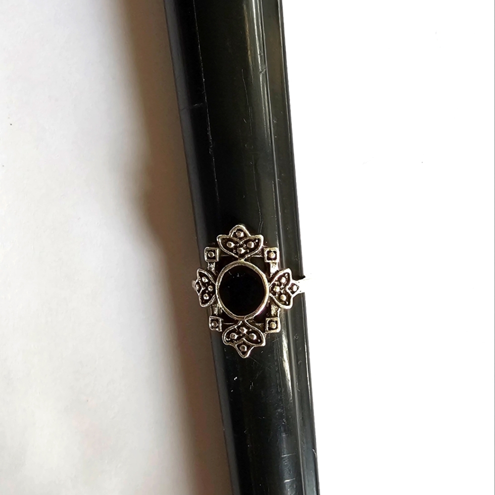 LADIES NEW SIZE 6 SILVER FASHIONISTA  ACCENT RING BLACK STONE